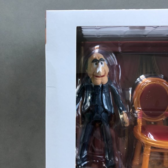 Muppets Best of Series 2: Statler & Waldorf Action Figure Two-Pack - Picture 9 of 10